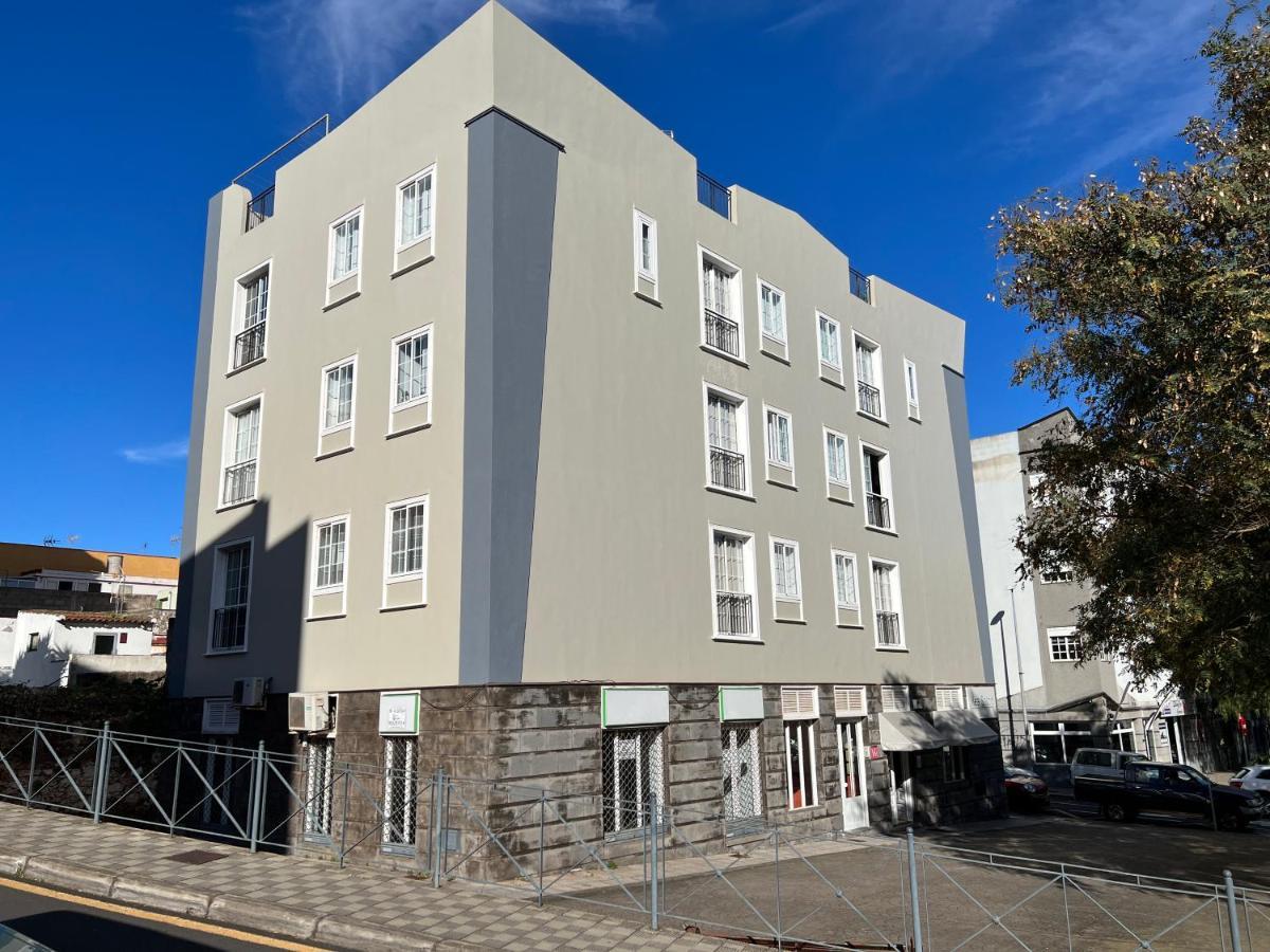 Deluxe 5 Apartment *